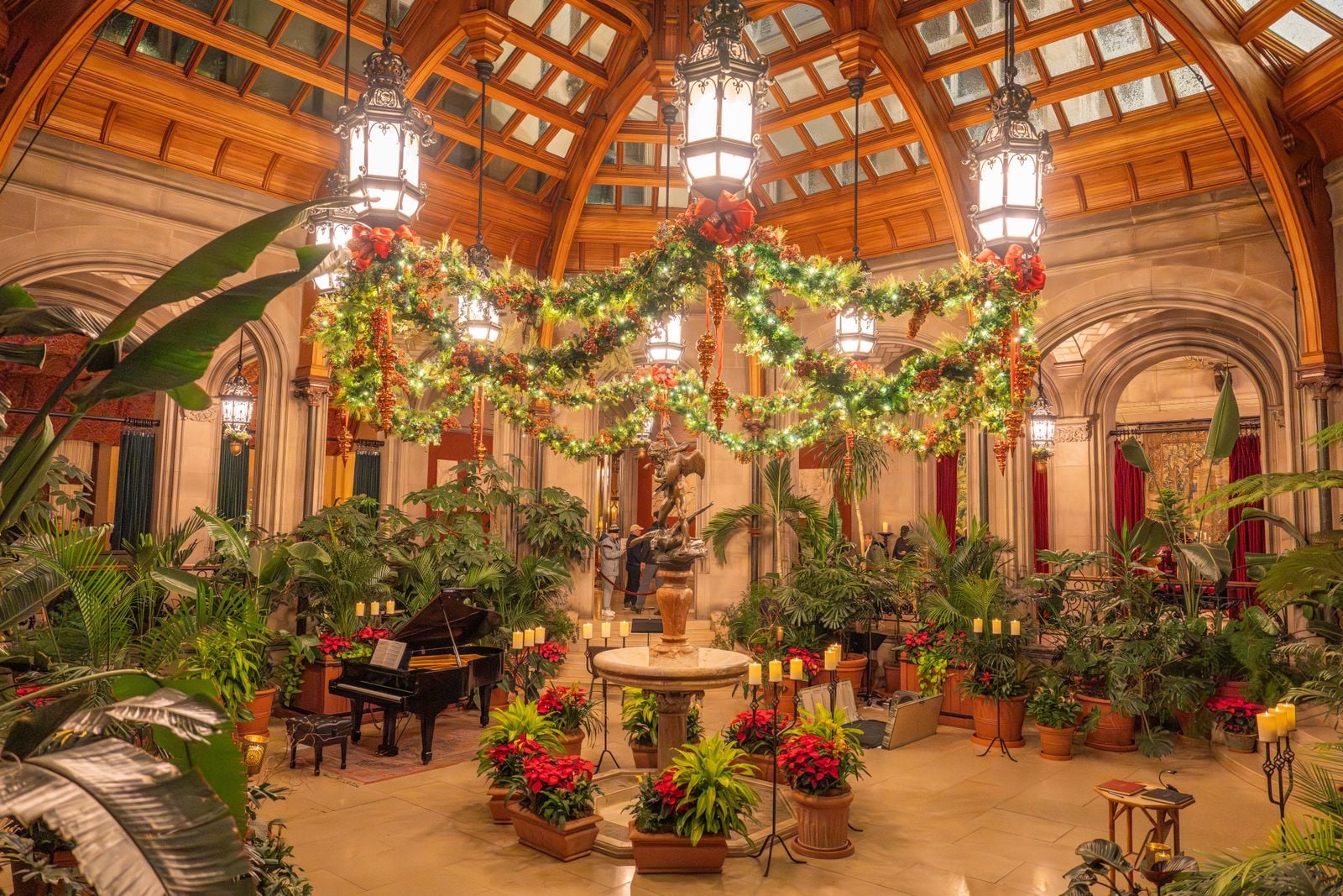 10 Christmas Getaways for Women Over 40 (Dec 11 to 13, 2026)